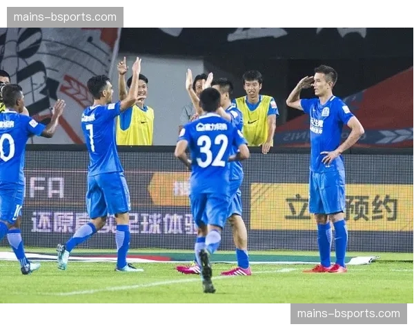 青岛西海岸控球优势转化为胜势 戴维森攻防一体表现成为球队关键