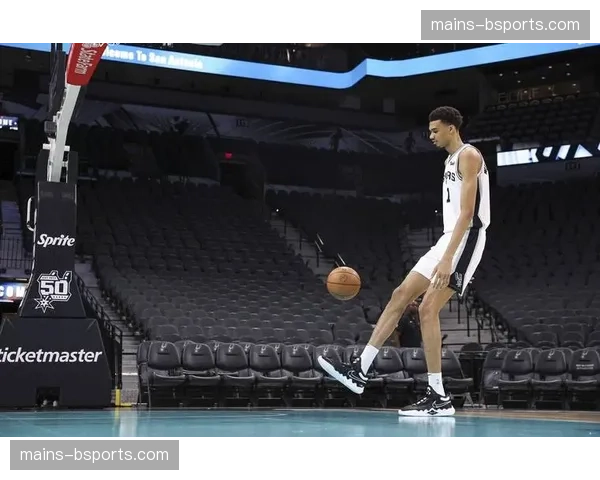 马刺关键时刻胜率66.7%联盟第三 文班亚马在场时统治力显著