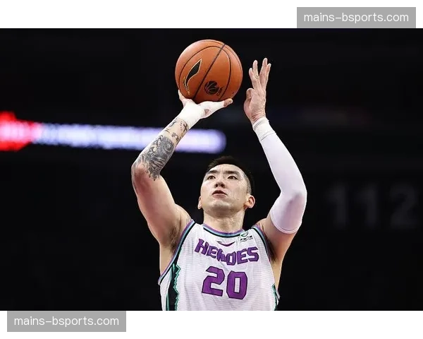 江苏贾尔斯高效砍下34分12篮板 内线支柱作用明显